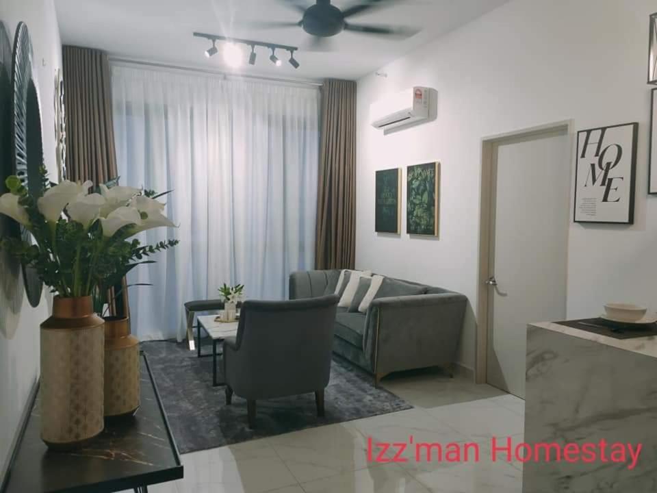 Izz'Man Homestay Level 33 Troika Kota Bharu Exterior photo